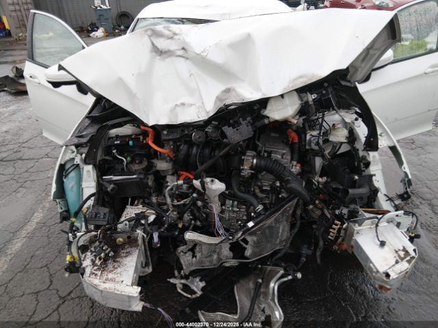 2018 HONDA CLARITY PLUG-IN HYBRID JHMZC5F19JC016806 Photo 9