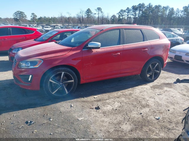 Volvo Xc60 T6 R-design Platinum 2015 YV4902RH7F2575881 Image 2