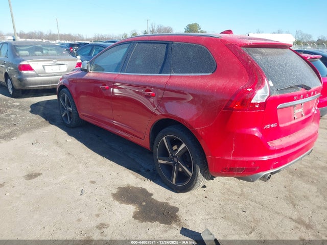 Volvo Xc60 T6 R-design Platinum 2015 YV4902RH7F2575881 Image 3