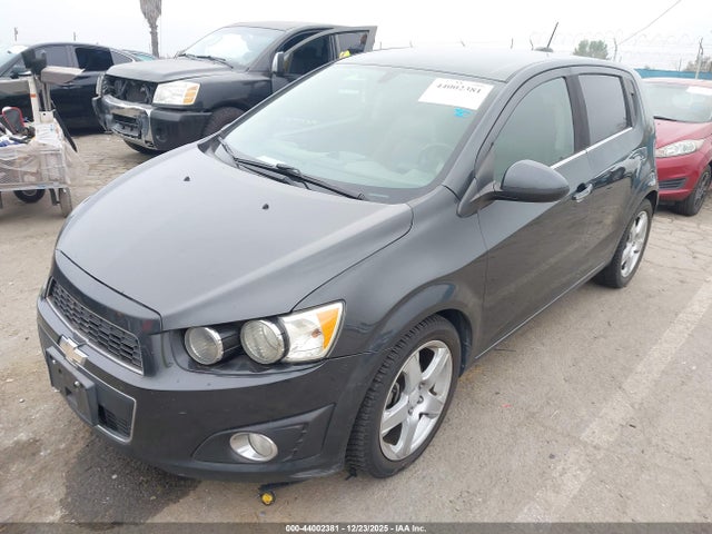 1G1JE6SB1F4210236 Chevrolet Sonic Ltz Auto