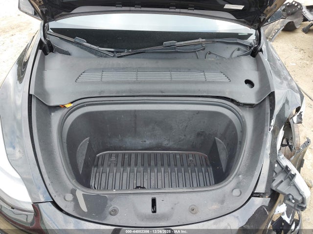 2023 TESLA MODEL Y 7SAYGDEE8PA110476 Photo 9