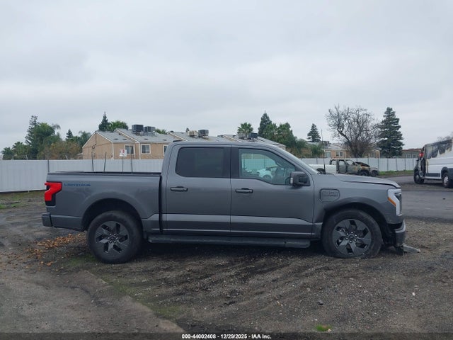 1FTVW1EL7PWG48391 Ford F-150 Lightning Lariat