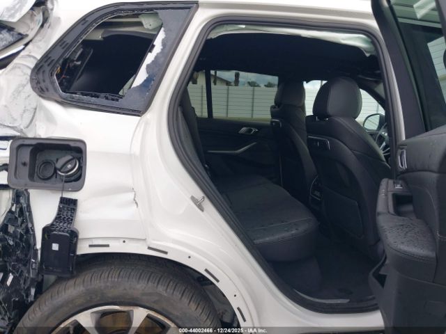 2024 BMW X5 5UX23EU06R9V65917 Photo 7