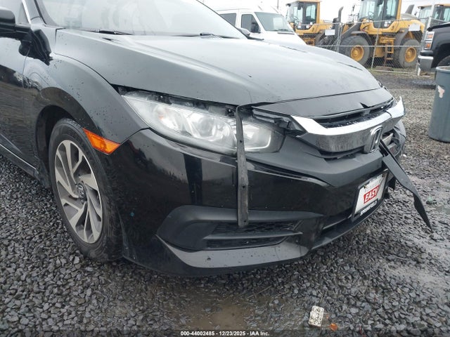 2HGFC2F78JH591596 Honda CIVIC EX
