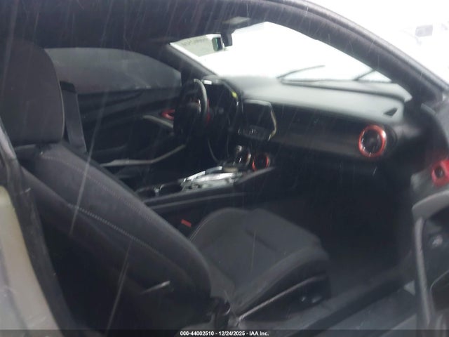 1G1FB1RS2J0172054 Chevrolet Camaro 1lt