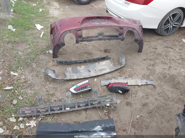 2C3CDXHG6KH511128 Dodge Charger Gt Rwd