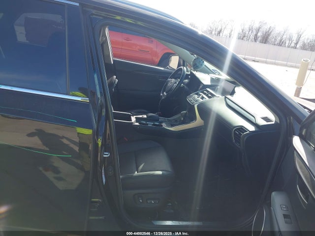 JTJYARBZ5H2067884 Lexus NX 200T