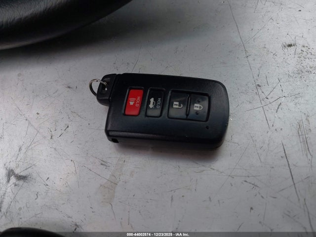 4T1BK1EB0GU227481 Toyota AVALON XLE
