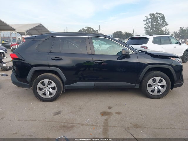 2T3H1RFV4LC059268 Toyota RAV4 LE