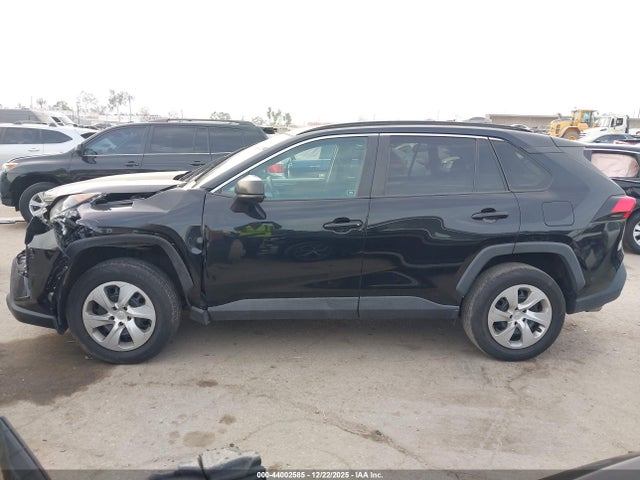2T3H1RFV4LC059268 Toyota RAV4 LE