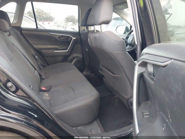 2T3H1RFV4LC059268 Toyota RAV4 LE
