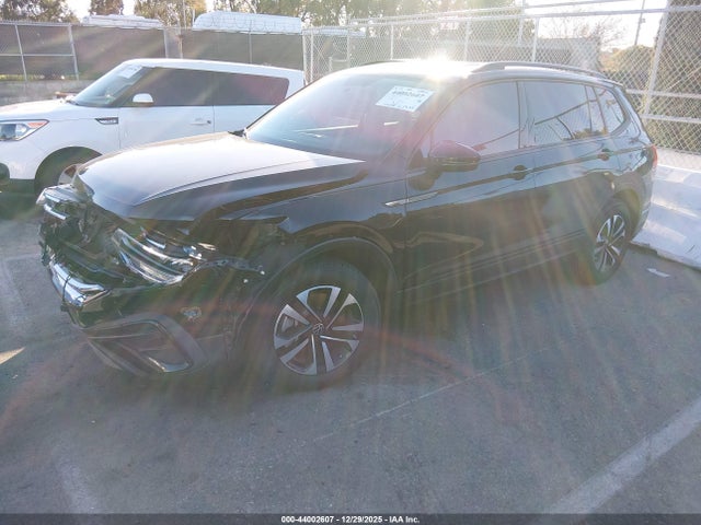 3VV1B7AX6NM076508 Volkswagen Tiguan 2.0t S