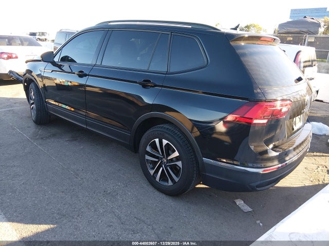 3VV1B7AX6NM076508 Volkswagen Tiguan 2.0t S