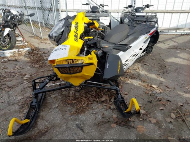 2024 SKI-DOO MX Z 600 2BPSBHRC2RV000445 Photo 1