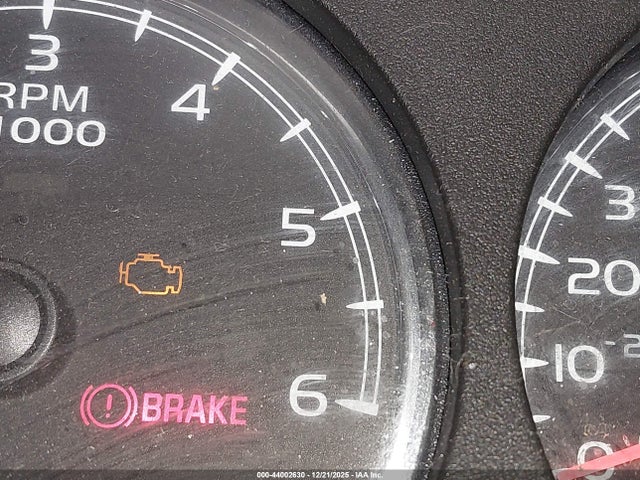 1GKS1KE05ER177192 GMC Yukon Xl 1500 Slt