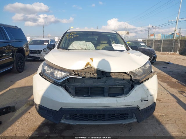 2HKRW6H31JH229931 Honda CR-V LX