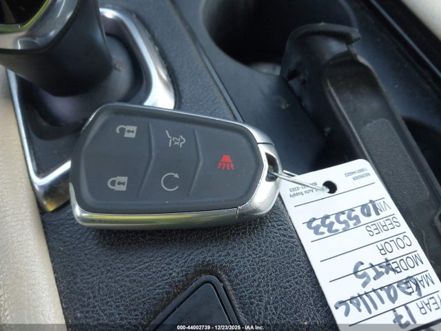 2017 CADILLAC XT5 1GYKNARS2HZ105533 Photo 10