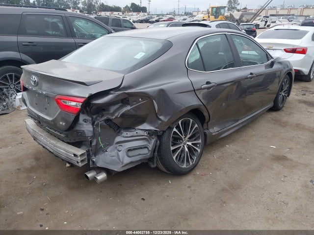 4T1B11HK0JU634027 Toyota CAMRY SE