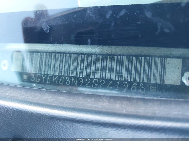 44002790 :رقم المزاد ، 3GYEK63N92G241963 vin ، 2002 Cadillac Escalade Ext Standard مزاد بيع