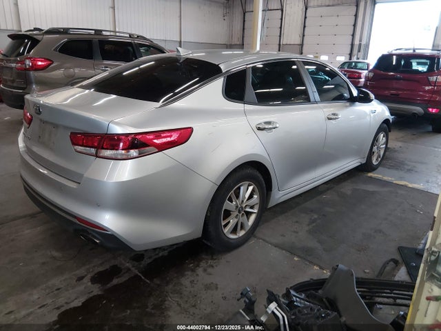 5XXGT4L33JG248469 KIA Optima Lx