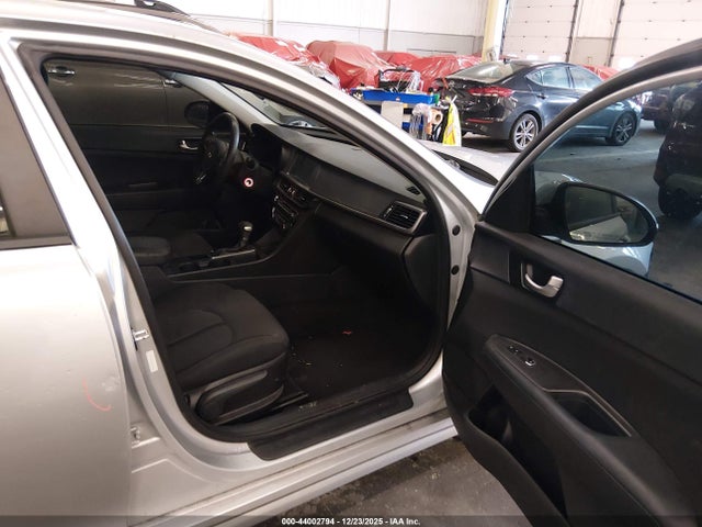 5XXGT4L33JG248469 KIA Optima Lx