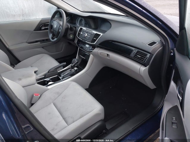 1HGCR2F3XGA095205 Honda ACCORD LX