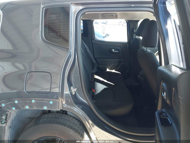 ZACNJDA17NPN52711 Jeep Renegade Sport 4x4