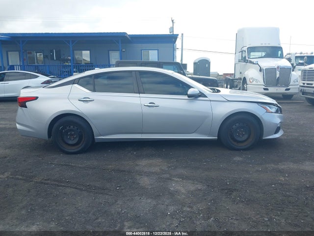 Nissan Altima 2.5 S 2019 1N4BL4BV7KC221019 Image 13