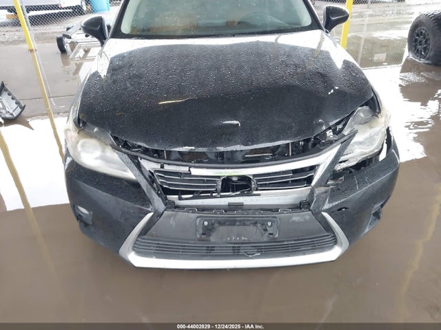 Lexus CT 200H 2015 JTHKD5BH8F2222794 Image 6