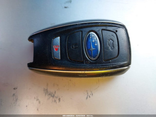 44002834 :رقم المزاد ، 4S4BSBLCXF3313855 vin ، 2015 Subaru Outback 2.5i Limited مزاد بيع