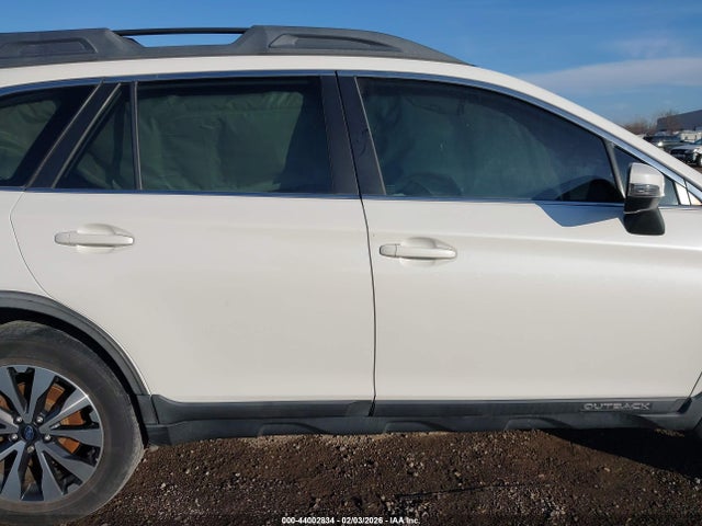 44002834 :رقم المزاد ، 4S4BSBLCXF3313855 vin ، 2015 Subaru Outback 2.5i Limited مزاد بيع