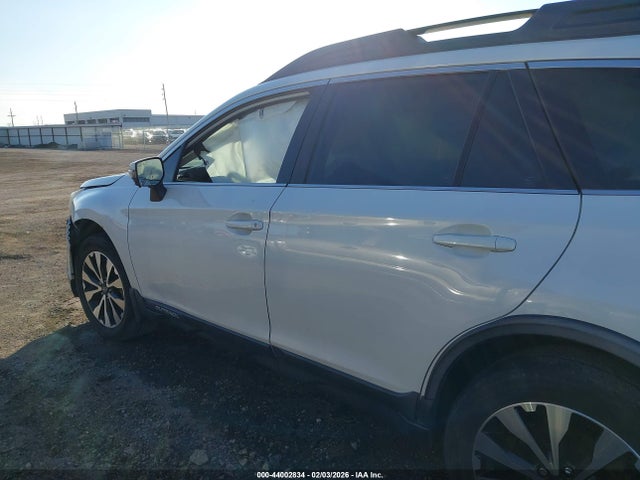 44002834 :رقم المزاد ، 4S4BSBLCXF3313855 vin ، 2015 Subaru Outback 2.5i Limited مزاد بيع