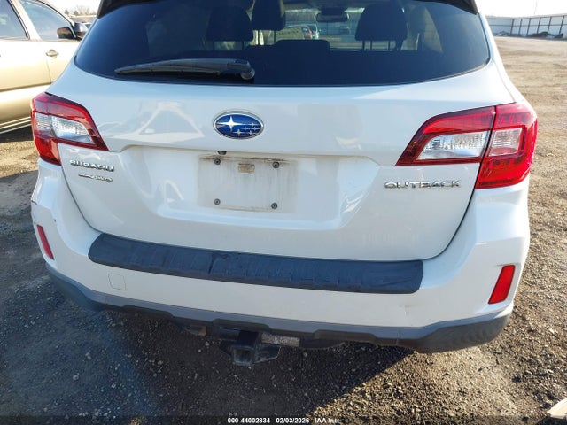 44002834 :رقم المزاد ، 4S4BSBLCXF3313855 vin ، 2015 Subaru Outback 2.5i Limited مزاد بيع