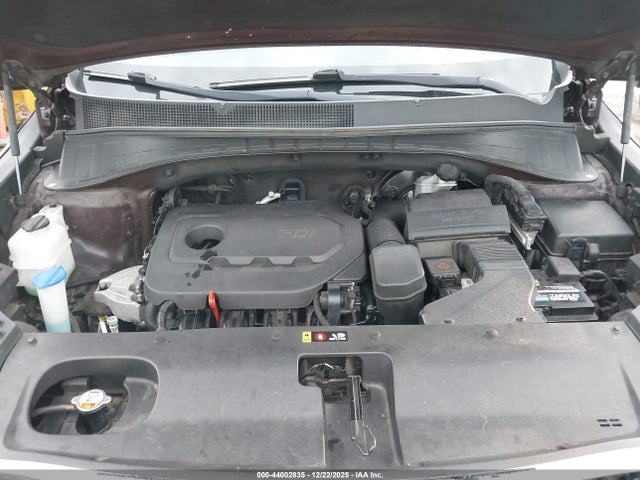 5XYPG4A35HG213462 KIA Sorento 2.4l Lx