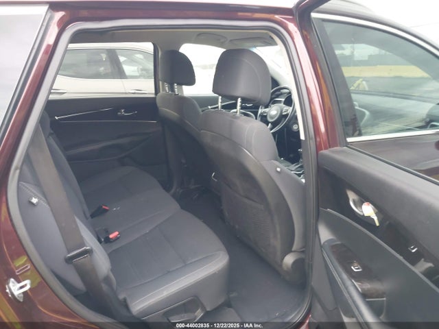 5XYPG4A35HG213462 KIA Sorento 2.4l Lx