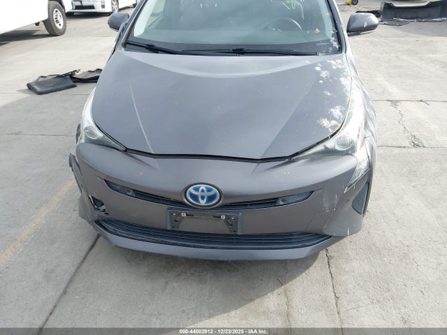 JTDKBRFU4J3070005 Toyota Prius Two