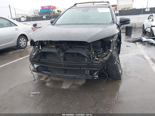 Toyota Corolla Cross Xle 2022 7MUEAAAG4NV024154 Image 6