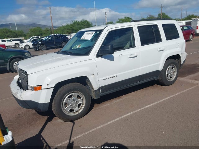 Jeep Patriot Sport 2016 1C4NJPBAXGD636719 Image 2
