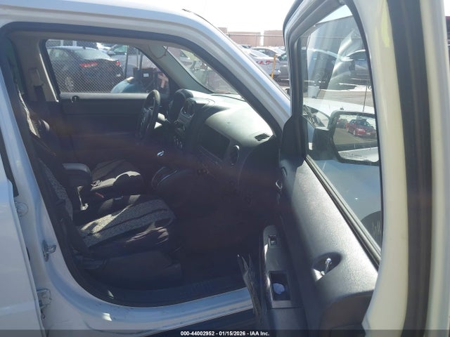 Jeep Patriot Sport 2016 1C4NJPBAXGD636719 Image 5