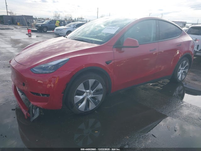 2023 TESLA MODEL Y 7SAYGAEE5PF979425 Photo 1