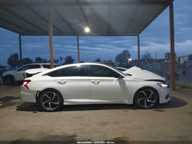 1HGCV1F38NA065591 Honda Accord Sport