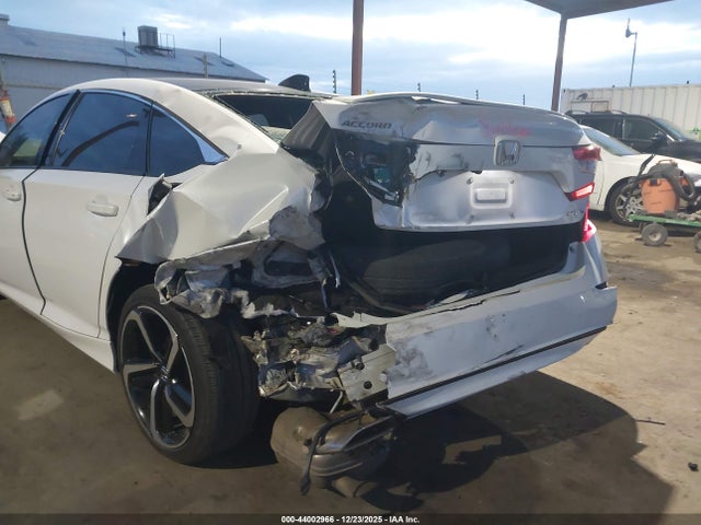 1HGCV1F38NA065591 Honda Accord Sport