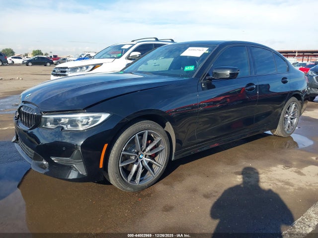 3MW5R1J00M8B71016 BMW 330I