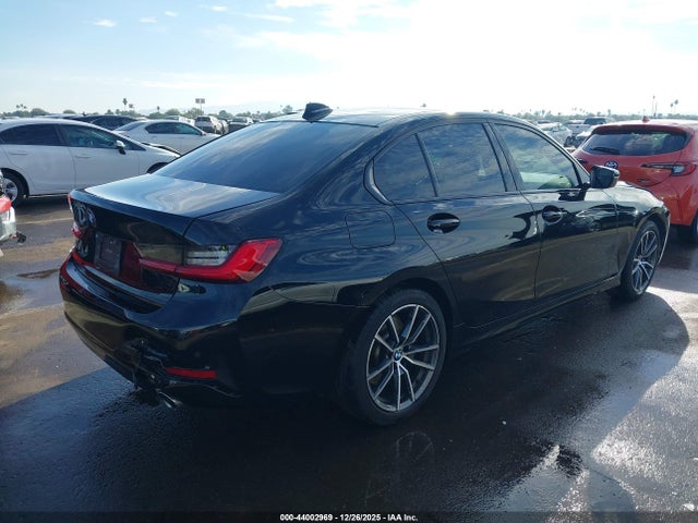 3MW5R1J00M8B71016 BMW 330I