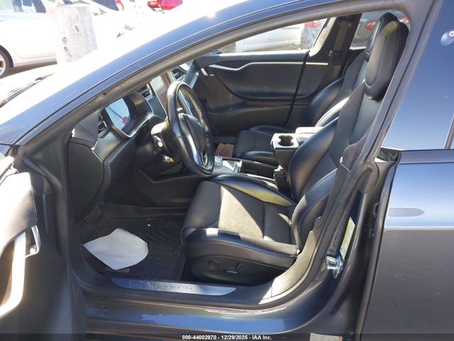 2017 TESLA MODEL S 5YJSA1E15HF225167 Photo 4