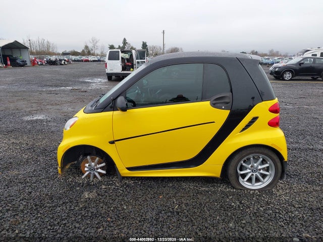 Smart Fortwo Passion 2015 WMEEJ3BA6FK803940 Image 15