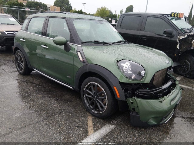 2016 MINI COUNTRYMAN WMWZC5C56GWU04864 Photo 0