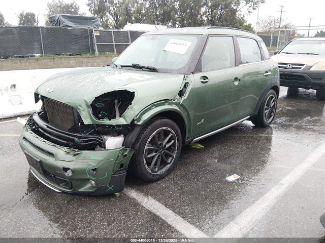 2016 MINI COUNTRYMAN WMWZC5C56GWU04864 Photo 1