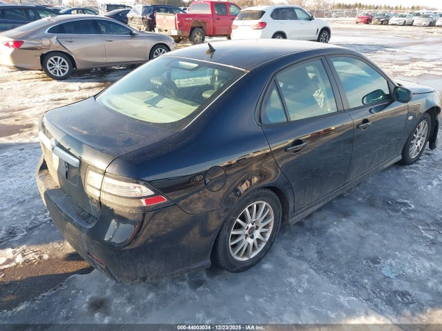 2011 SAAB 9-3 YS3FA4CY7B1302777 Photo 3