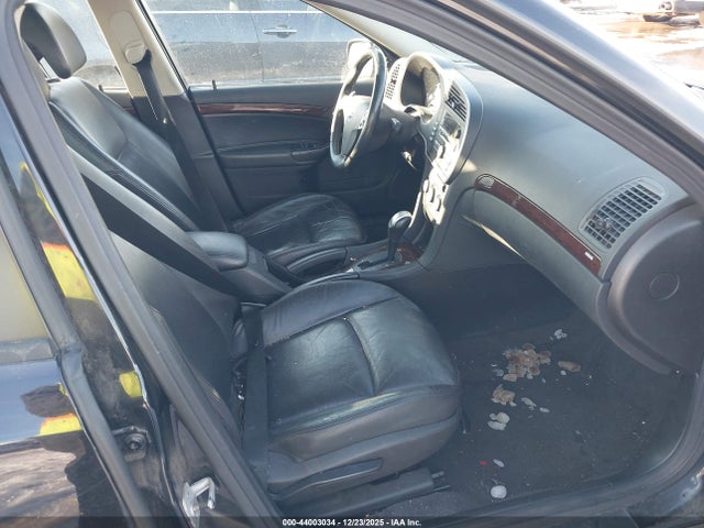 2011 SAAB 9-3 YS3FA4CY7B1302777 Photo 4